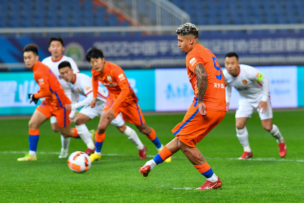 开云APP-关于香蕉星球改变套路连胜，球队欲登顶中超积分榜的信息  第2张