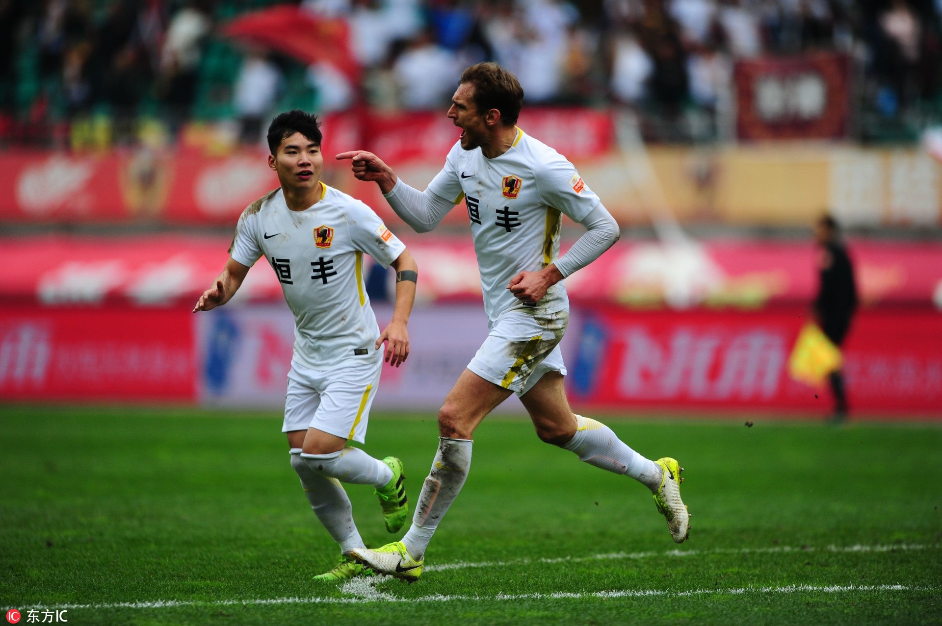 开云娱乐-北京人和客场一球完胜,拉维奇梅开二度攻克对手的简单介绍 第2张 开云娱乐-北京人和客场一球完胜,拉维奇梅开二度攻克对手的简单介绍 第2张